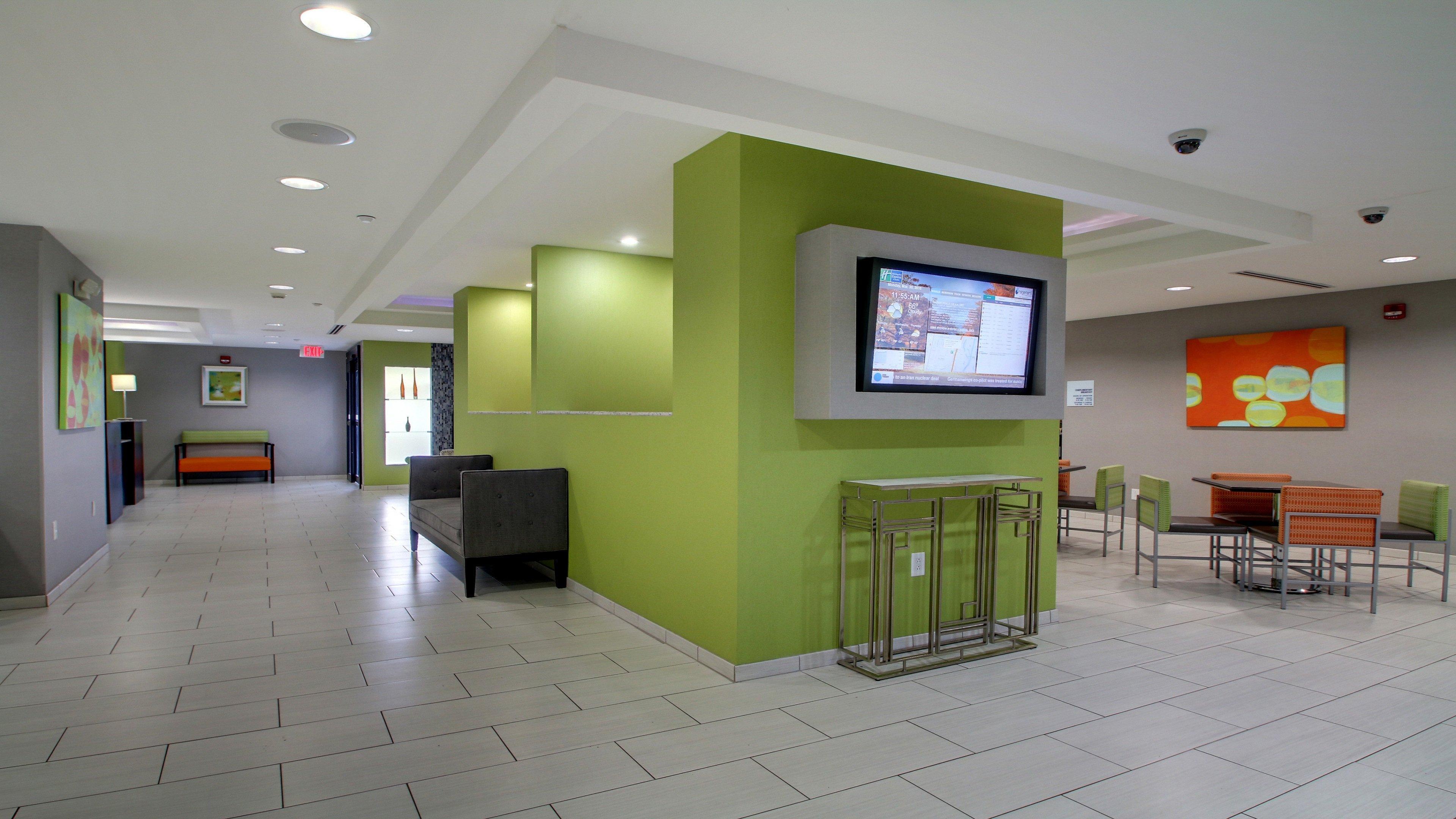 Holiday Inn Express & Suites Jackson Downtown - Coliseum By Ihg Exterior foto
