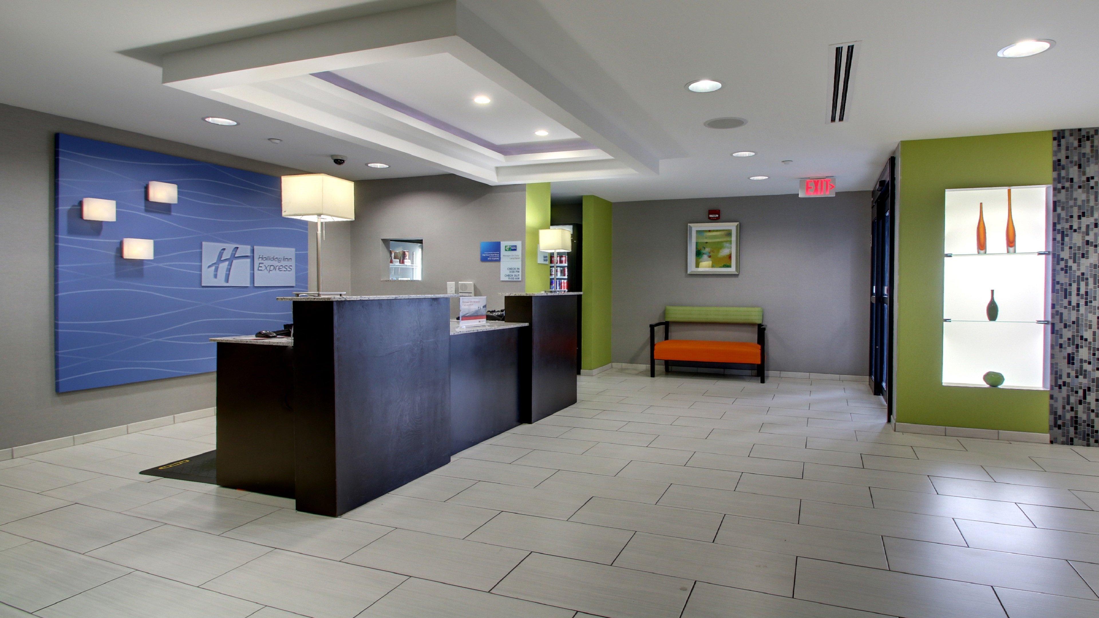 Holiday Inn Express & Suites Jackson Downtown - Coliseum By Ihg Exterior foto